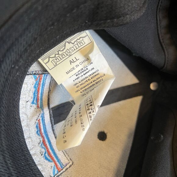 Patagonia Snapback Cap Black Distressed - Picture 4 of 4